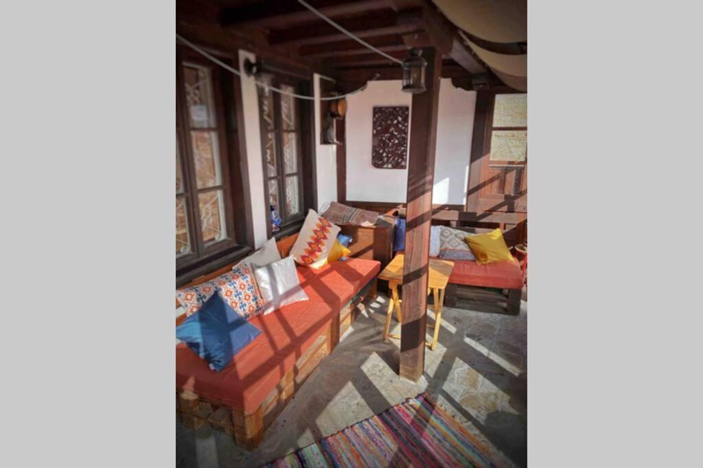 The Secret Lodge- New With Private Garage, Entire House 벨리코 터르노보 외부 사진