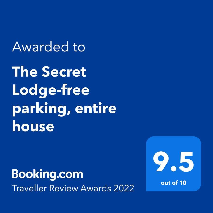 The Secret Lodge- New With Private Garage, Entire House 벨리코 터르노보 외부 사진